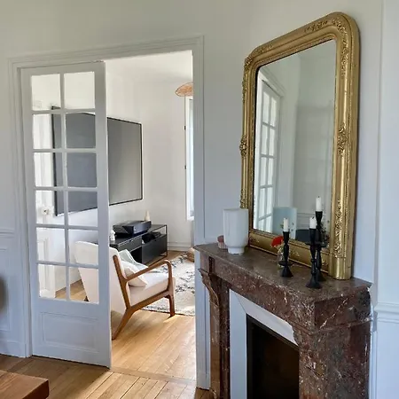 Cinema Prive/ Proche Paris/orly Apartment